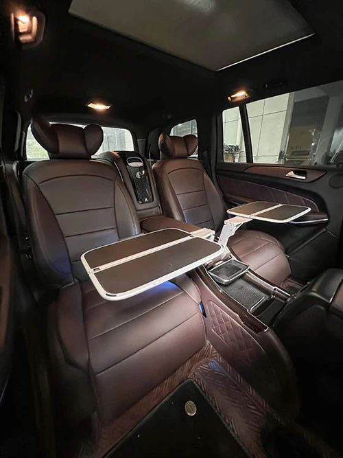 Two folding tables built into the center console