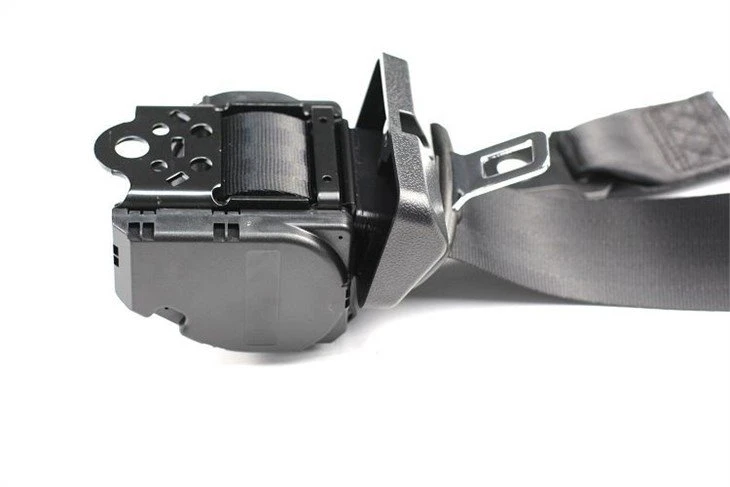 3 point seat belt(001)