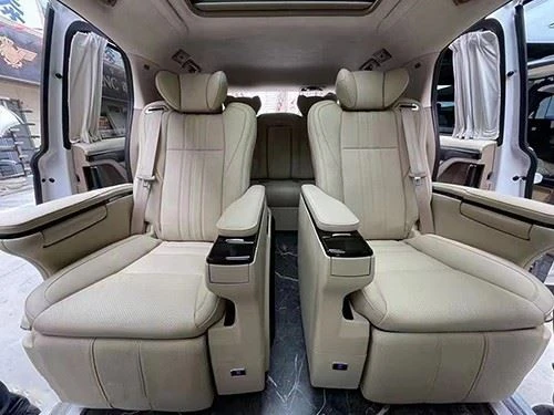 Limousine Seats