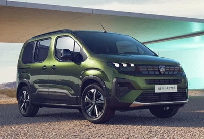 Peugeot E-Rifter অফিসিয়াল ম্যাপের দুটি সংস্করণ প্রকাশের জন্য উপলব্ধ।