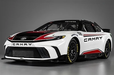 Toyota Camry NASCAR রেসিং অফিসিয়াল ম্যাপ আগামী বছরের ফেব্রুয়ারিতে প্রকাশ কর...