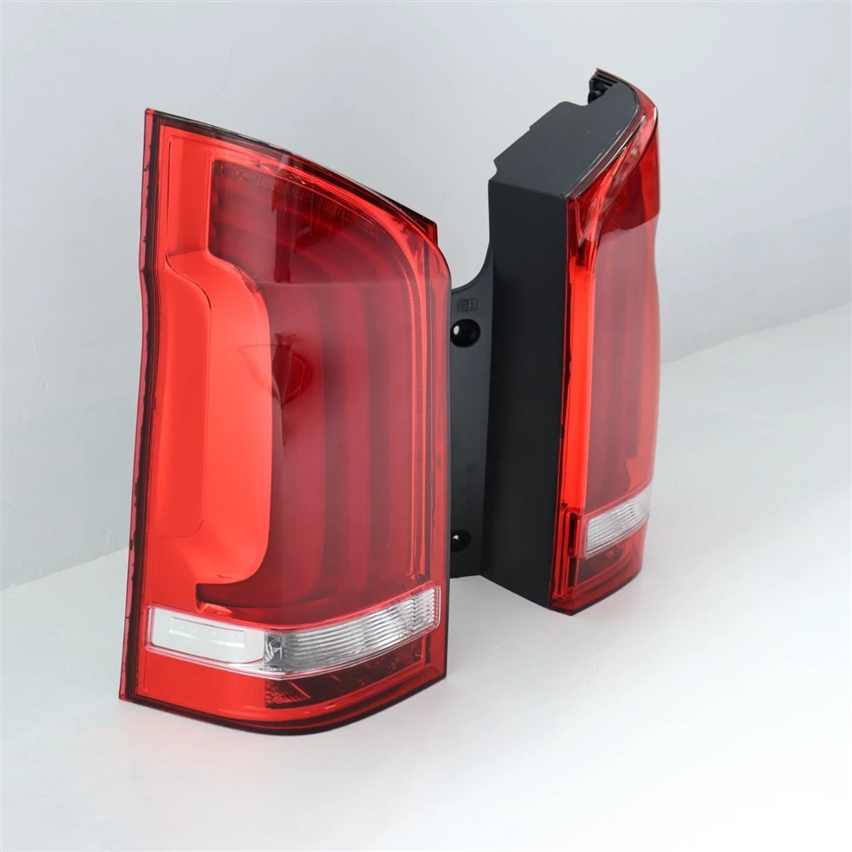 Left side tail light