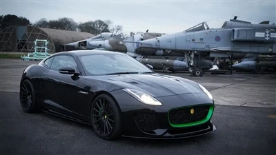 Lister Modified Jaguar F-Type SVR এর রেটেড ব্রেকিং পাওয়ার আছে 666 HP।
